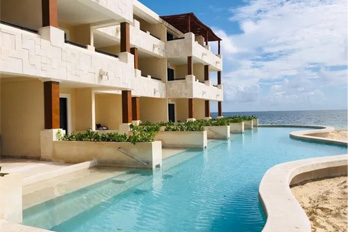 Now Sapphire Rivera Cancun