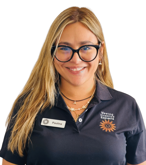PAULINA ALATORRE headshot