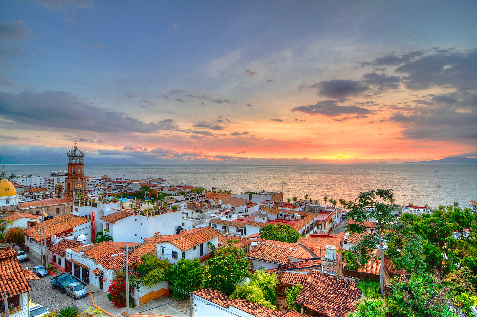 Coastal view of Puerto Vallarta with mountains and ocean supports destination planning for group travel.